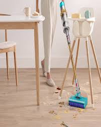 DYSON HOOVER