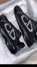 B30 TECHNICAL MESH PRELOVED