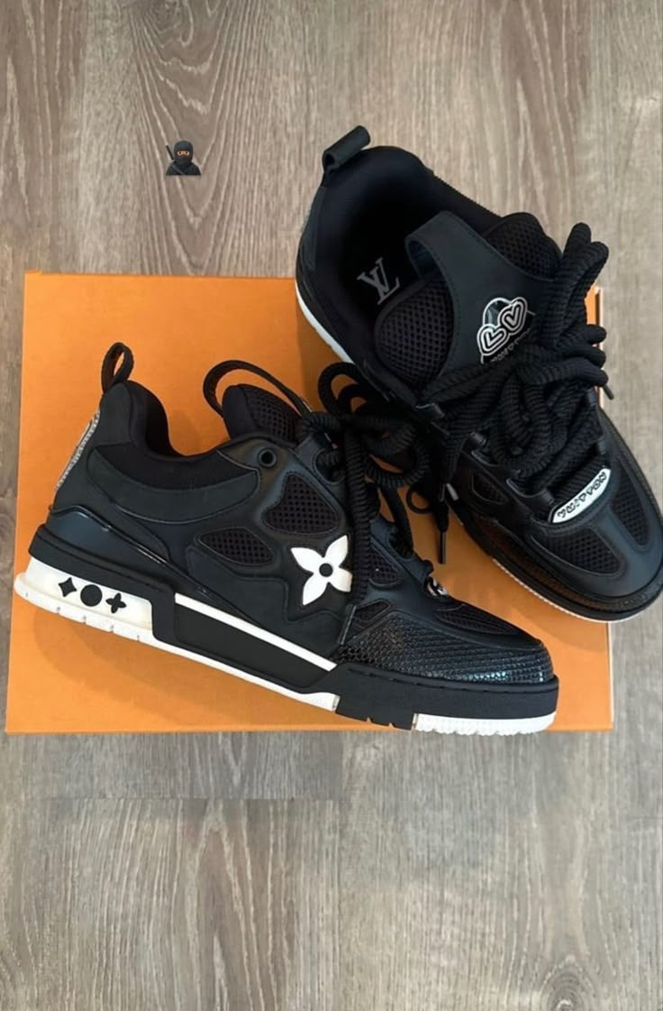 LV SKATES